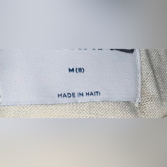 Old Navy White Long Sleeve Shirt with Gold Stars (NWOT) - Picture 8 of 9